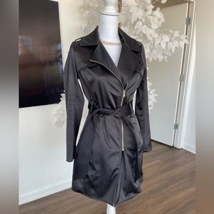 Guess coat satin material